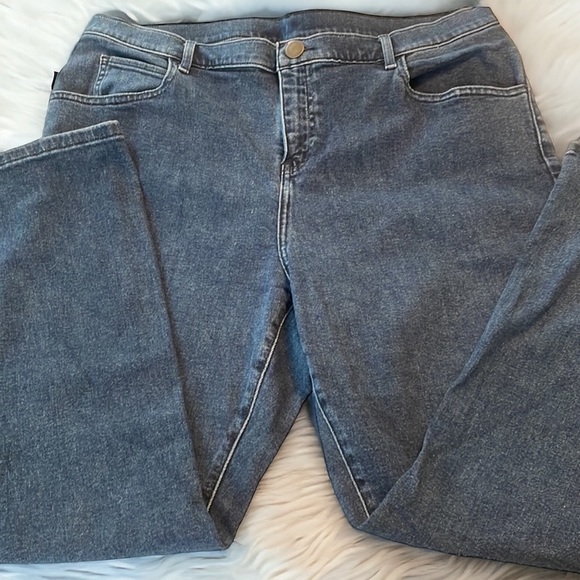 Brooke Shields jeans EUC size 20W petite dark wash boot cut 5pocket w/stretch - Picture 3 of 12